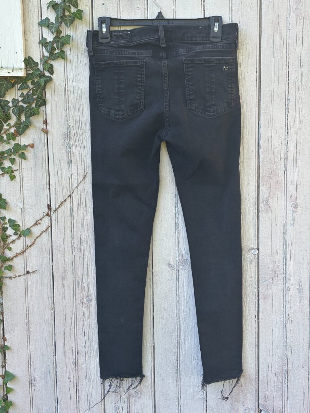 Rag and Bone Ankle Skinny Jeans Washed Black Raw Hem Size 29/8 Like New - Picture 3 of 7